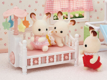 Sylvanian Families - Crib with Mobile